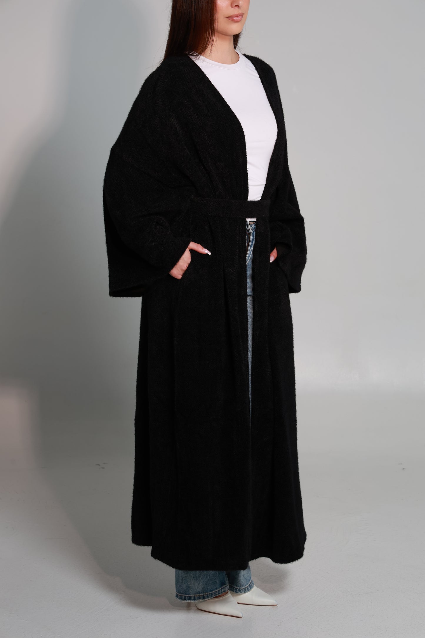 Aura knit abayah