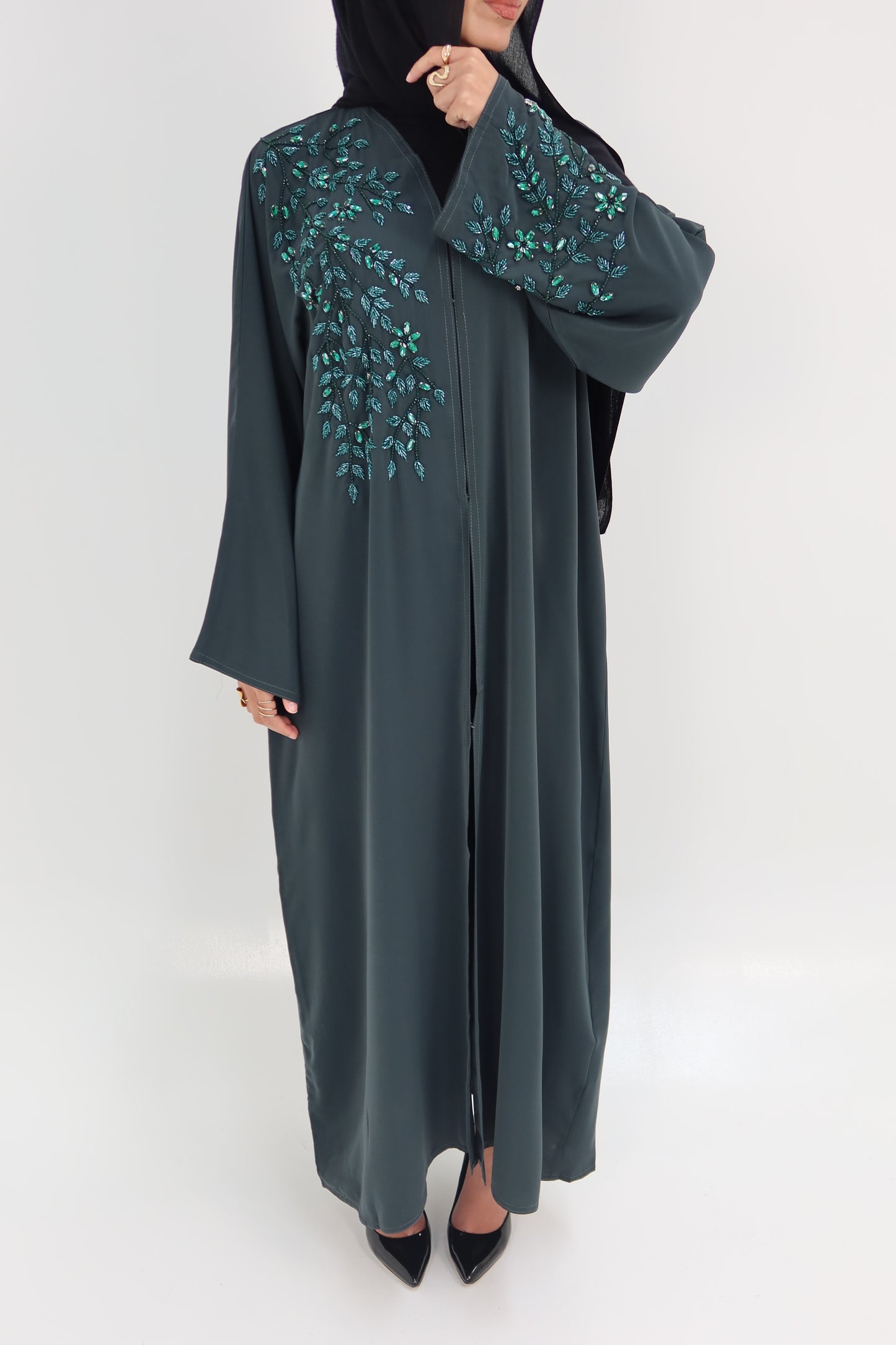 Najma abayah