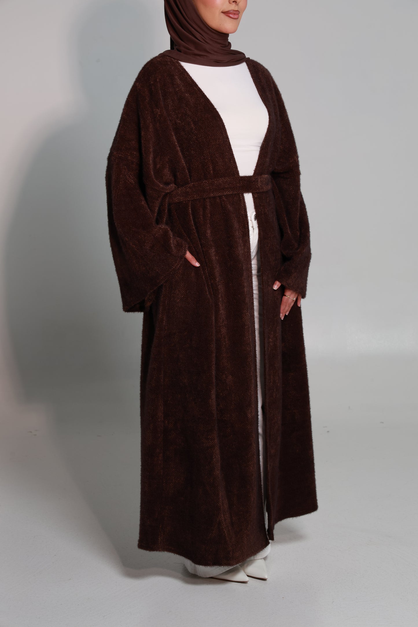 Aura knit abayah