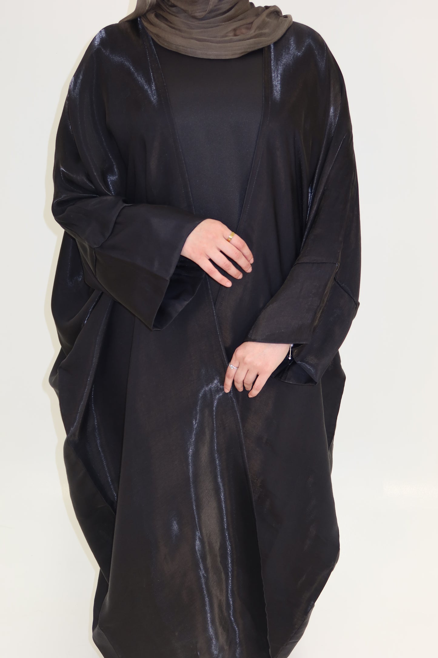 Layla abayah set