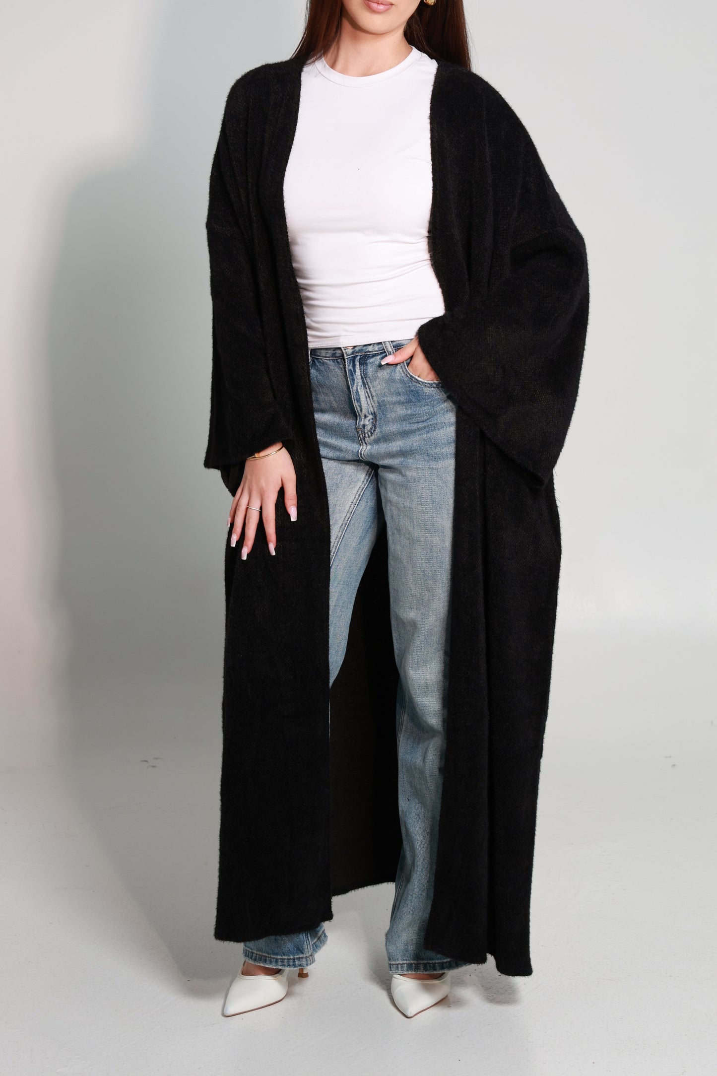 Aura knit abayah