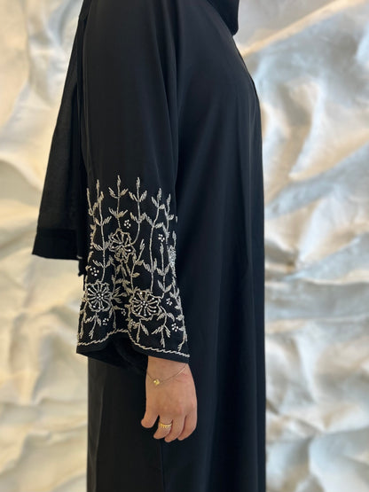 Qamar Abayah