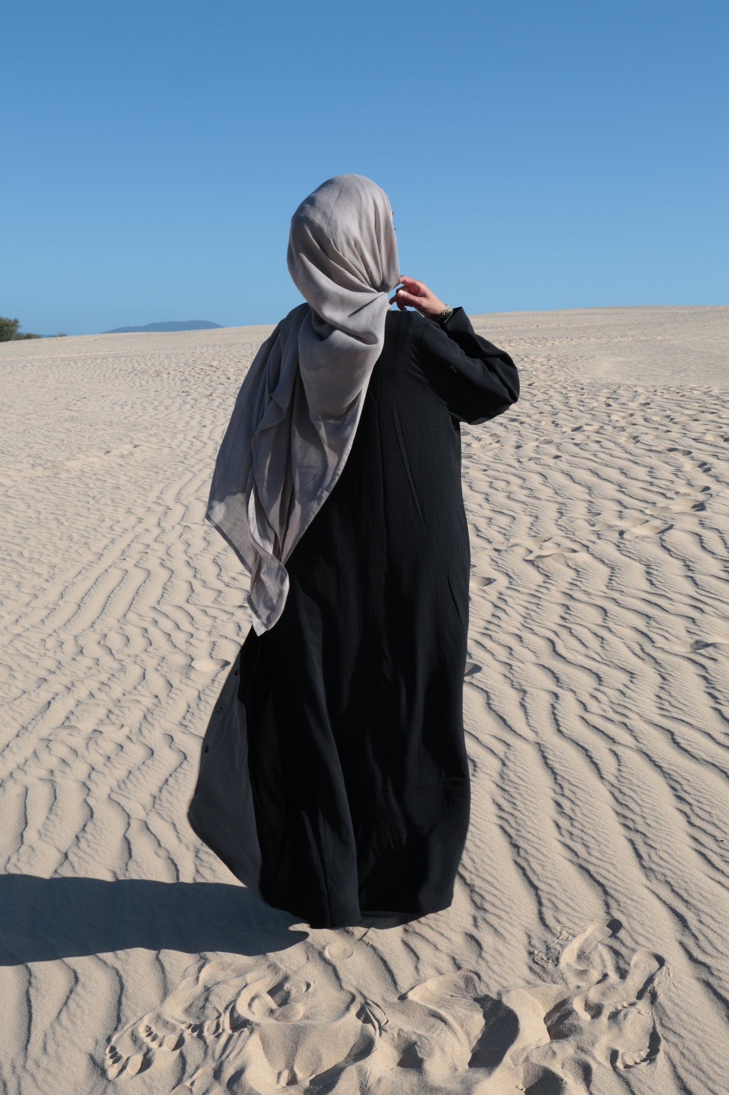 Button-up Abayah